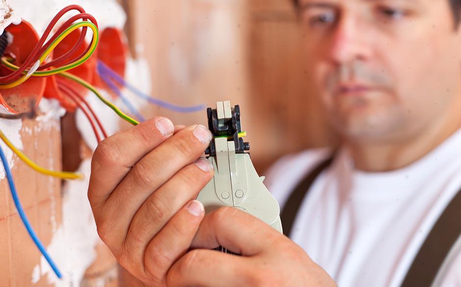 besoin d'un électricien Méry-sur-Oise